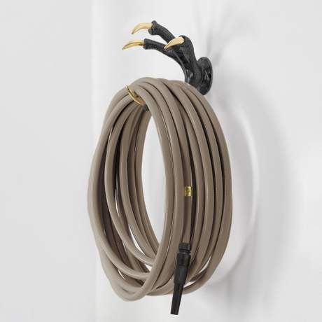 Garden Glory Claw Hose Holder