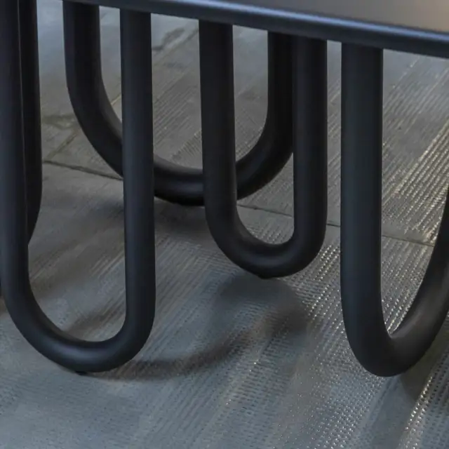 Mogg Medusa Table