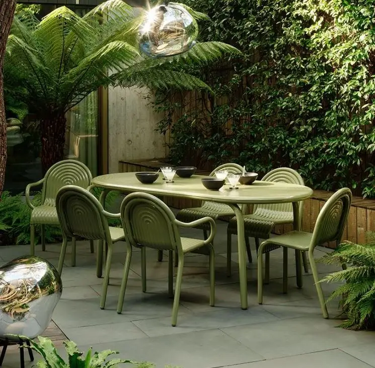 Tom Dixon Groove Obround Table