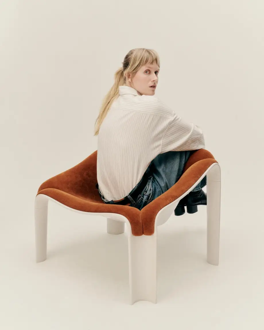 Gubi F300 Lounge Chair