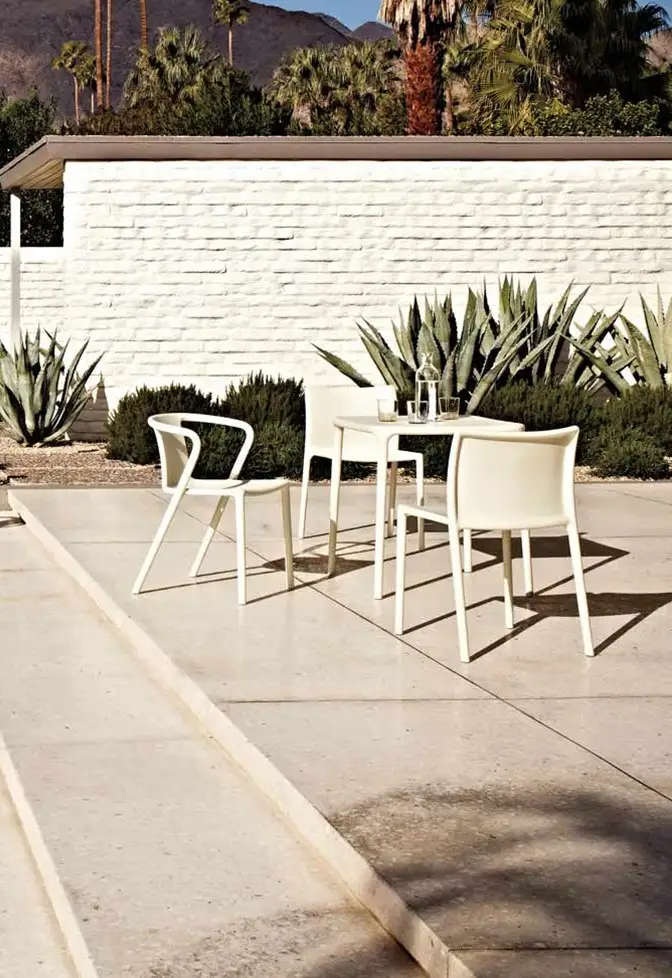 Magis Air Table