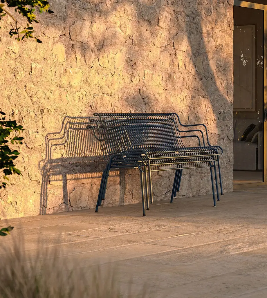 Magis South Bench