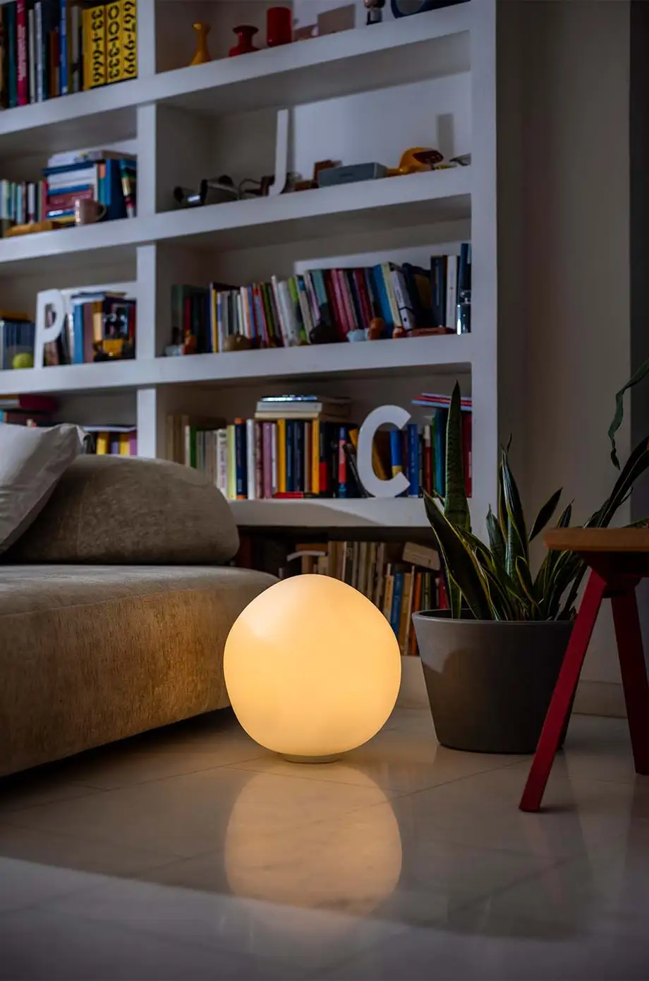 Foscarini Hoba Table Lamp