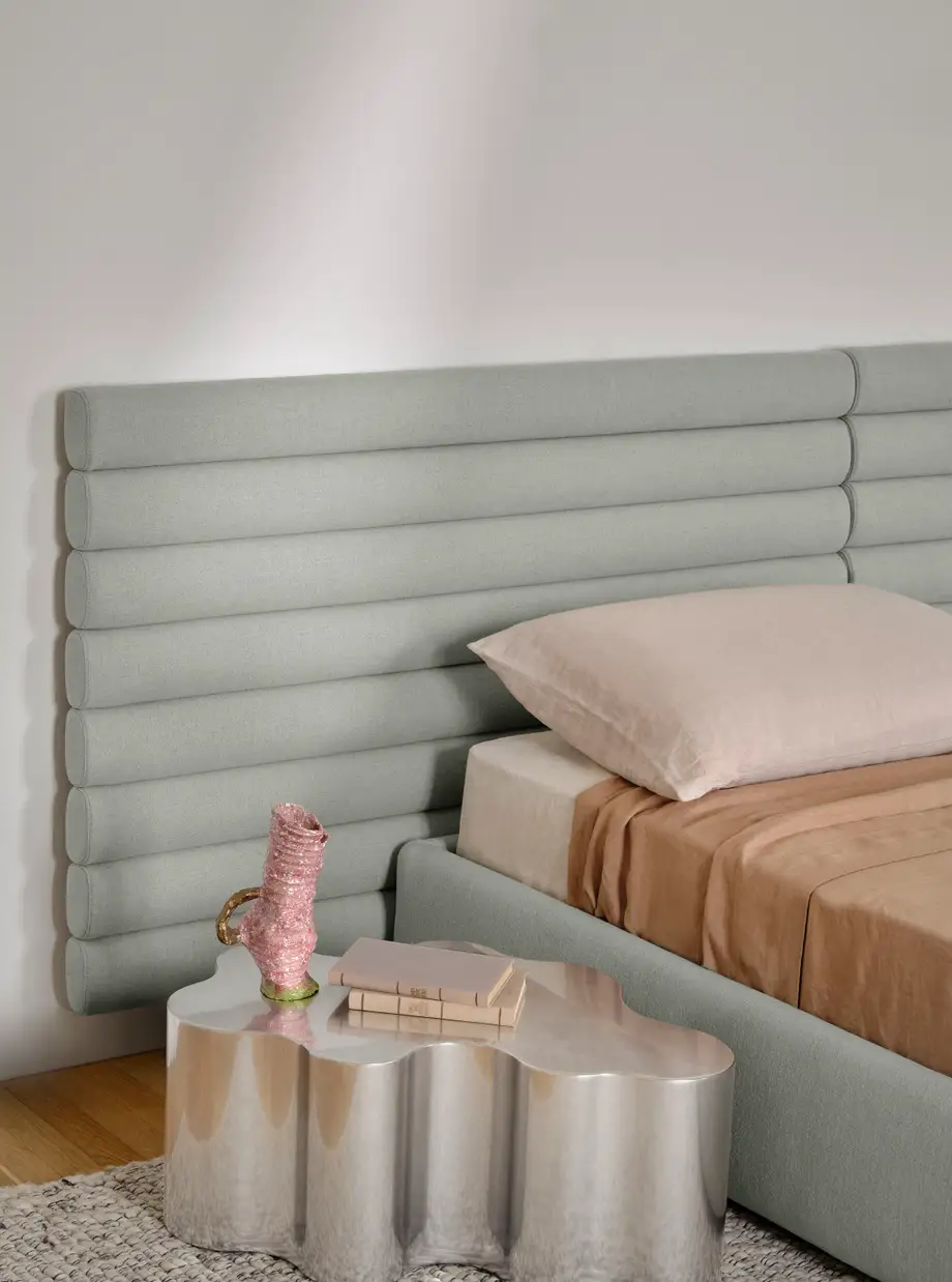 Saba Pan Flute Bed