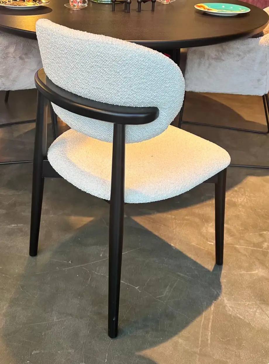 Boomerang Chair Boucle Showroom Sale