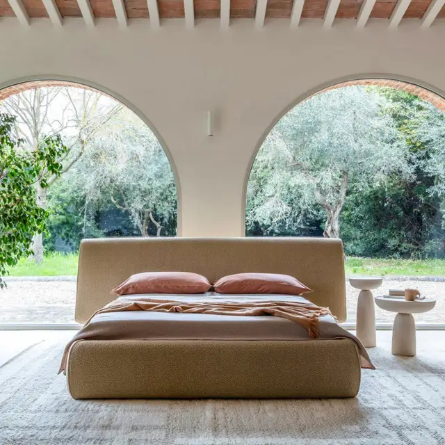 Mogg Rio Bed