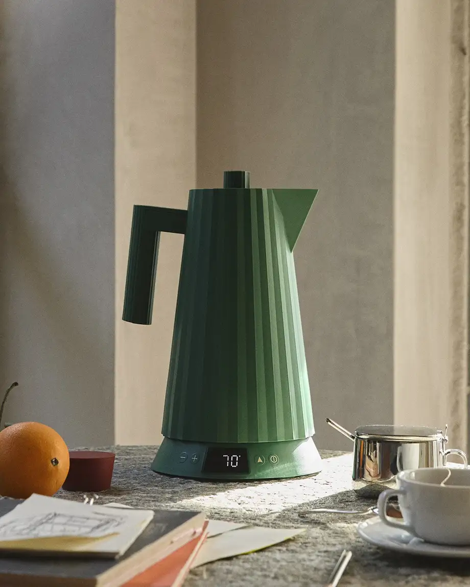 Alessi Plisse' Electric Kettle with Temperature Control 