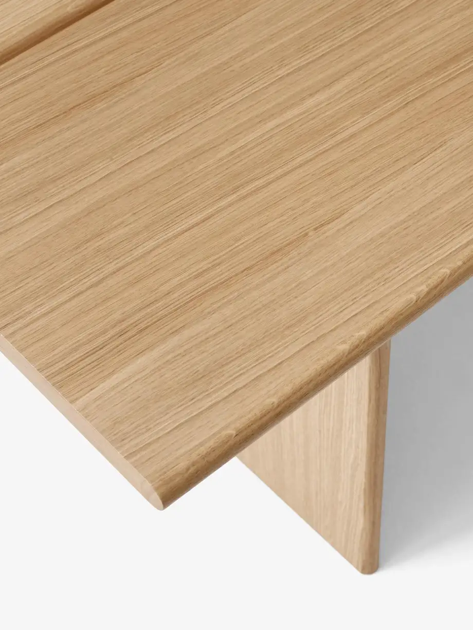 &Tradition Ita Dining Table