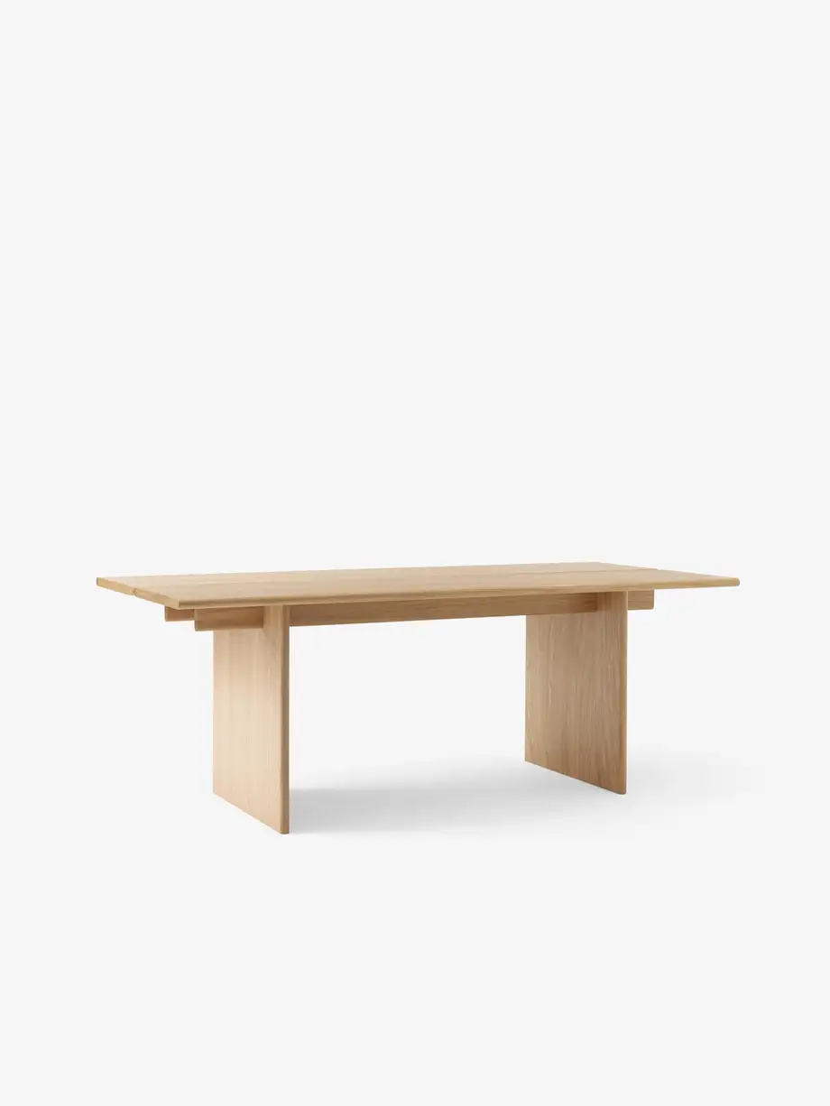 &Tradition Ita Dining Table