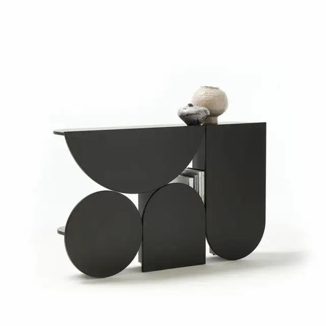 Mogg Shape Console