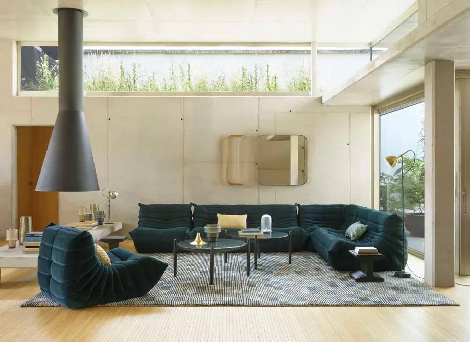 Ligne Roset Togo Lounge