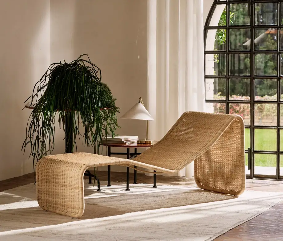 Gubi P3S Chaise Longue