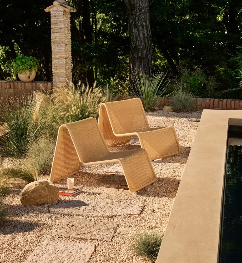 Gubi P3 Lounge Chair Outdoor