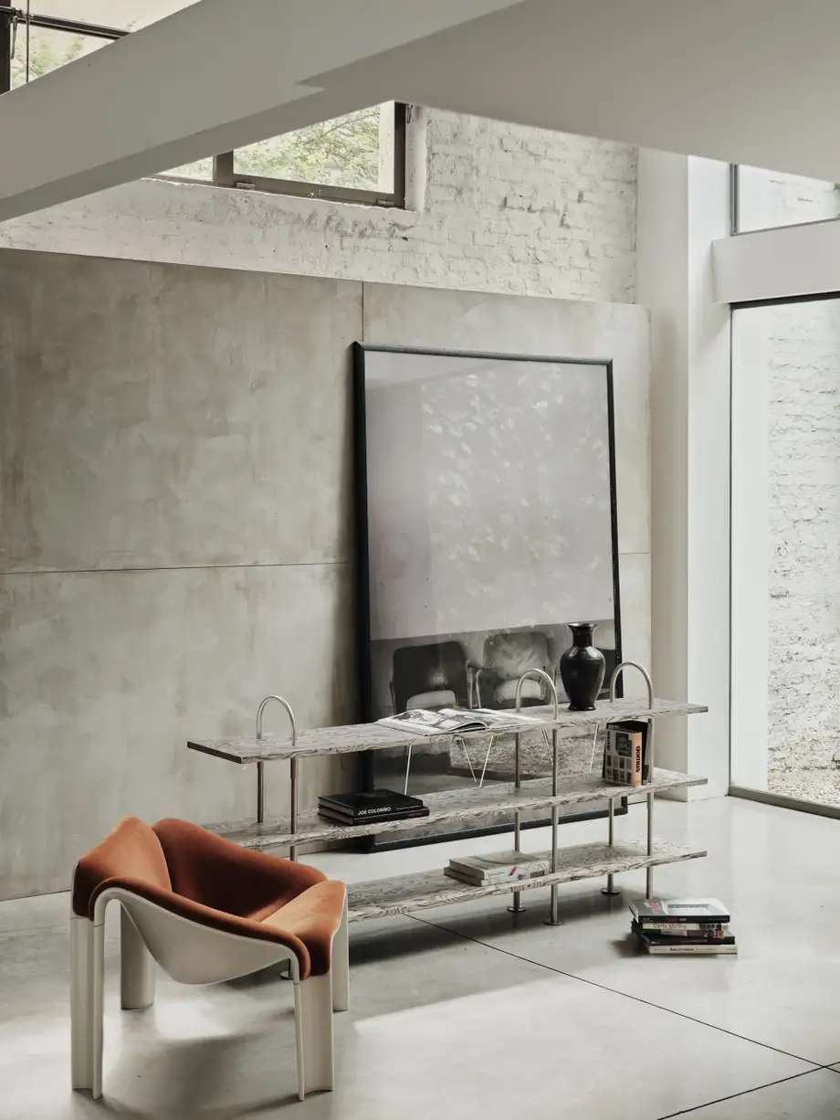 Gubi Keen Shelving System