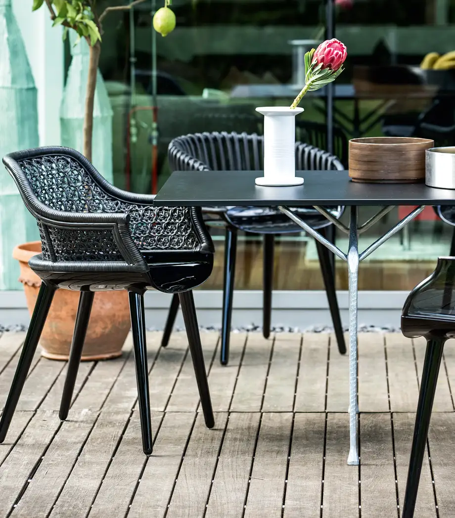 Magis Big_Will Table & Cyborg Chairs Showroom Sale 