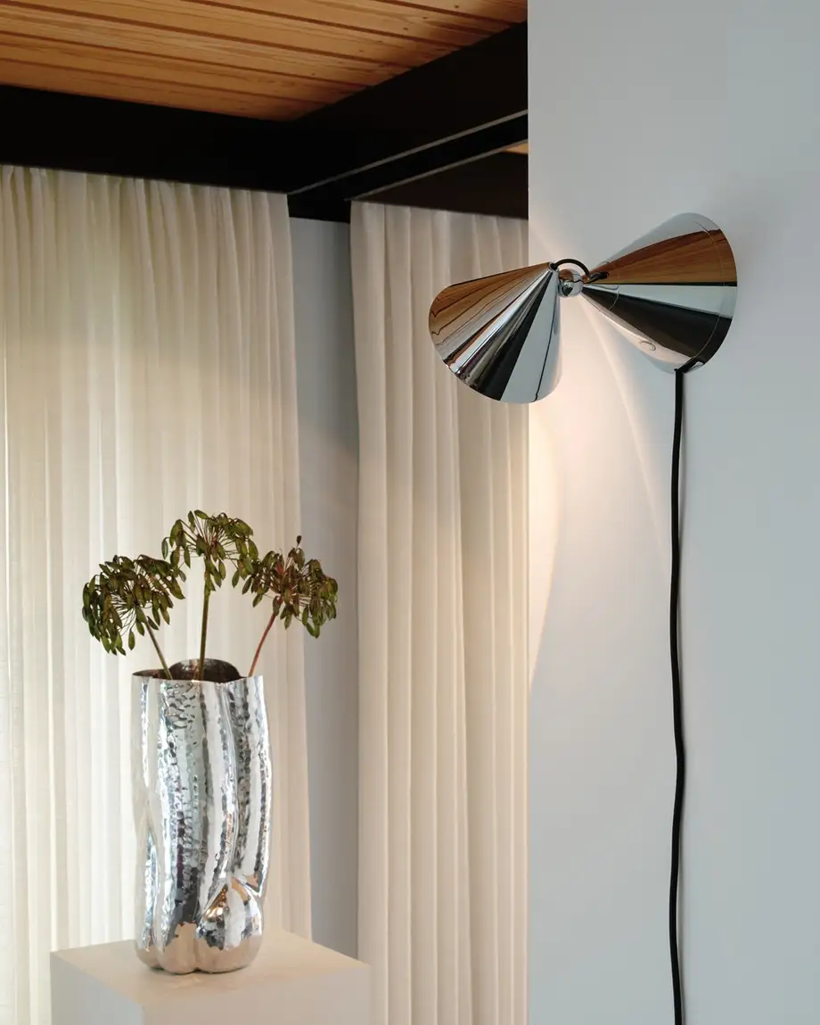 Tom Dixon Pose Surface Led