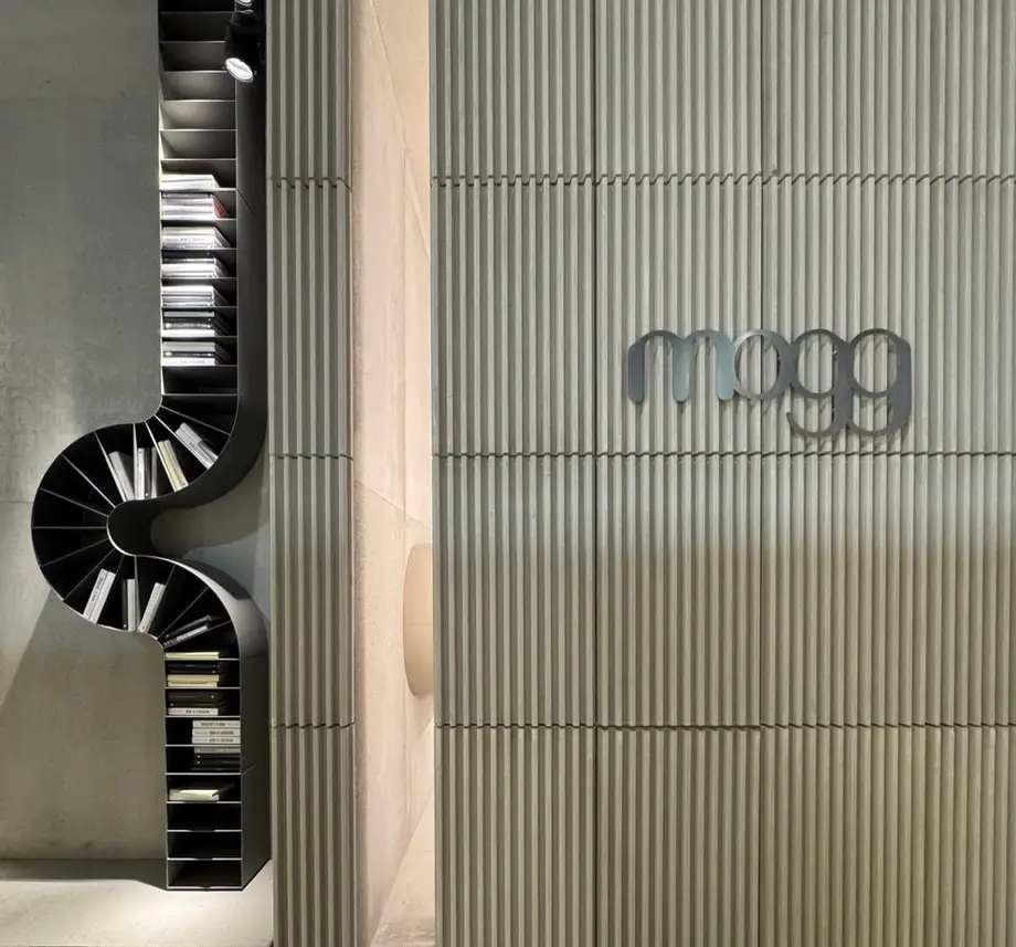 Mogg Binaria Storage Units