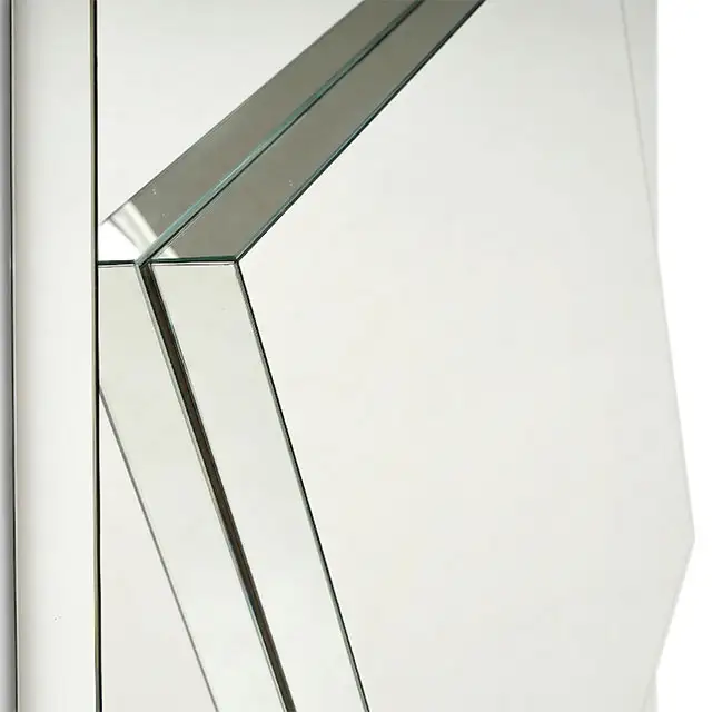 Mogg Layers Mirror