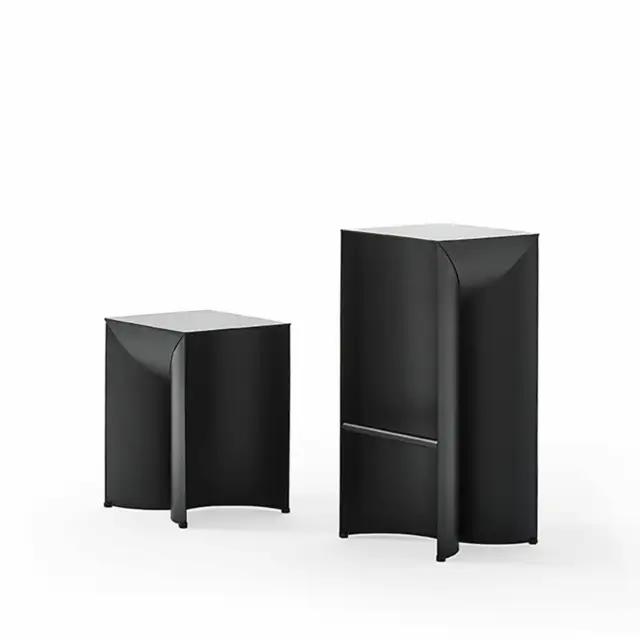 Mogg Uccio Stool
