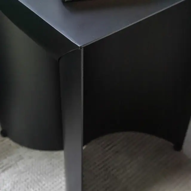 Mogg Uccio Stool