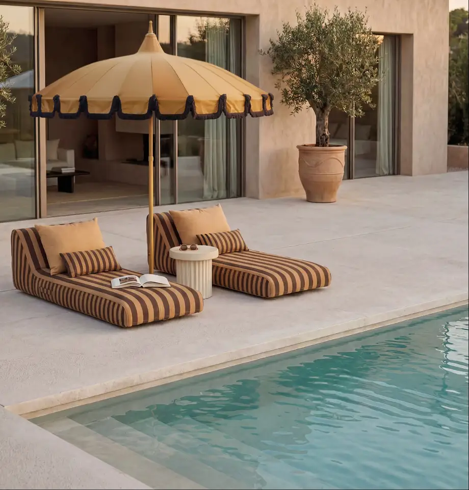 Garden Glory Inflatable Sun Lounger
