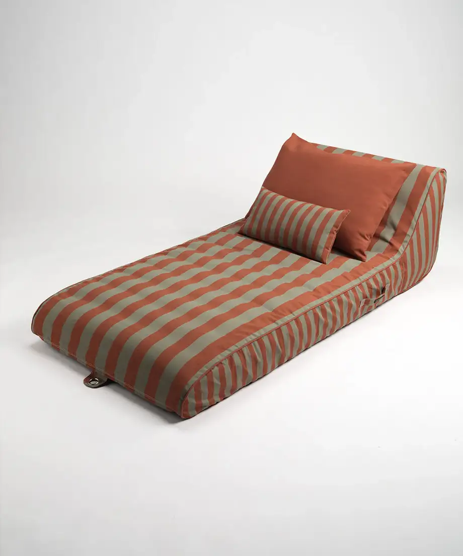 Garden Glory Inflatable Sun Lounger