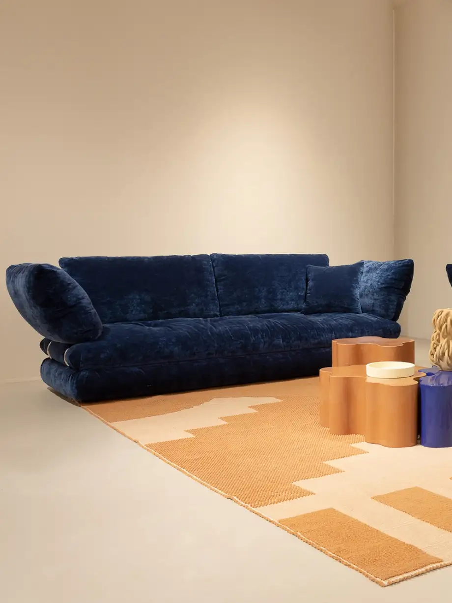 Saba Paso Doble Sofa