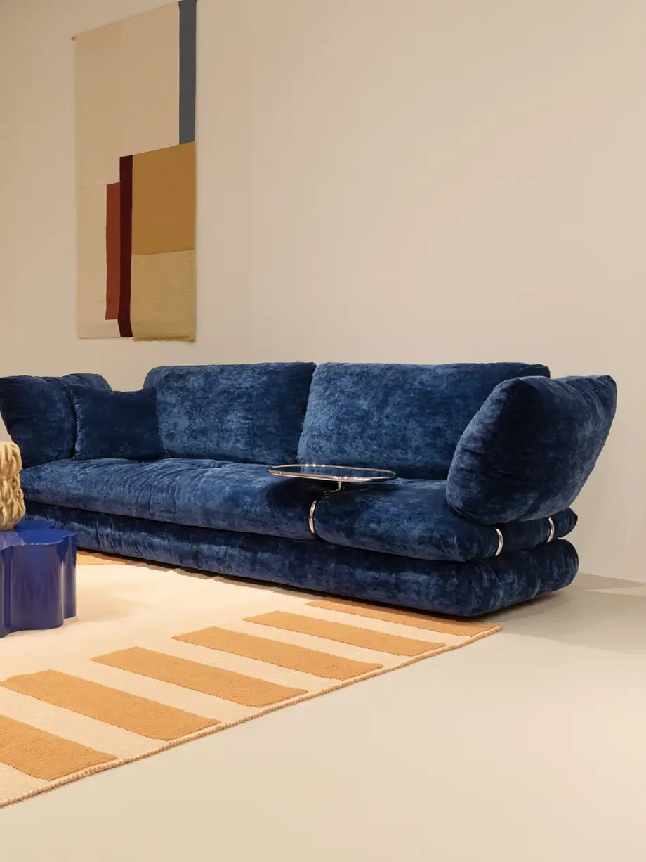 Saba Paso Doble Sofa