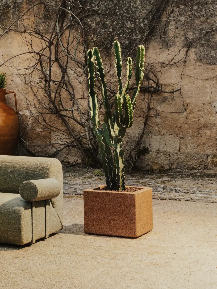 Saba Oasi Outdoor Collection