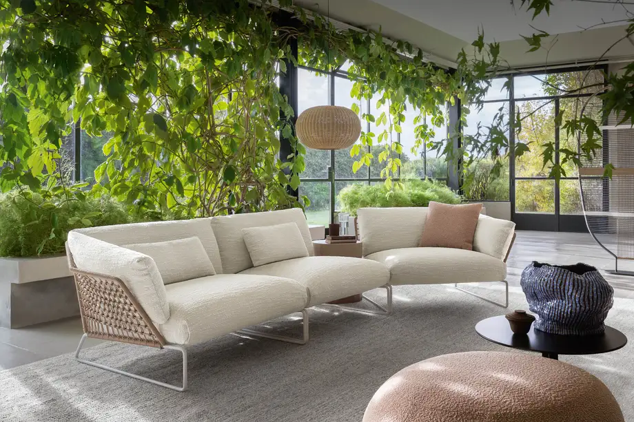 Saba New York Soleil Outdoor Modular Sofa