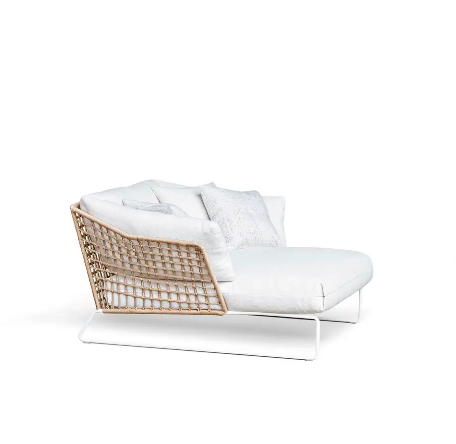 Saba New York Soleil Outdoor Lounge Armchair