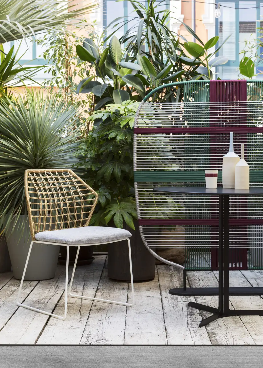 Saba New York Soleil Outdoor Chair