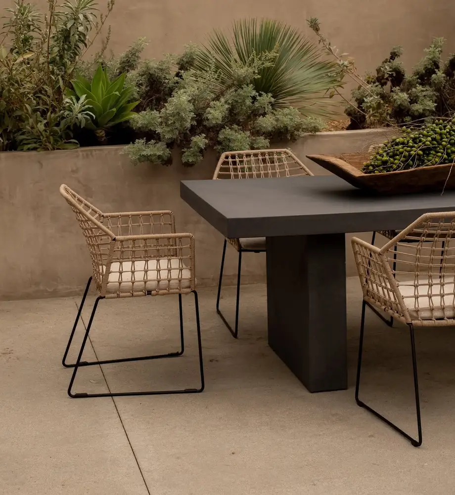 Saba New York Soleil Outdoor Chair