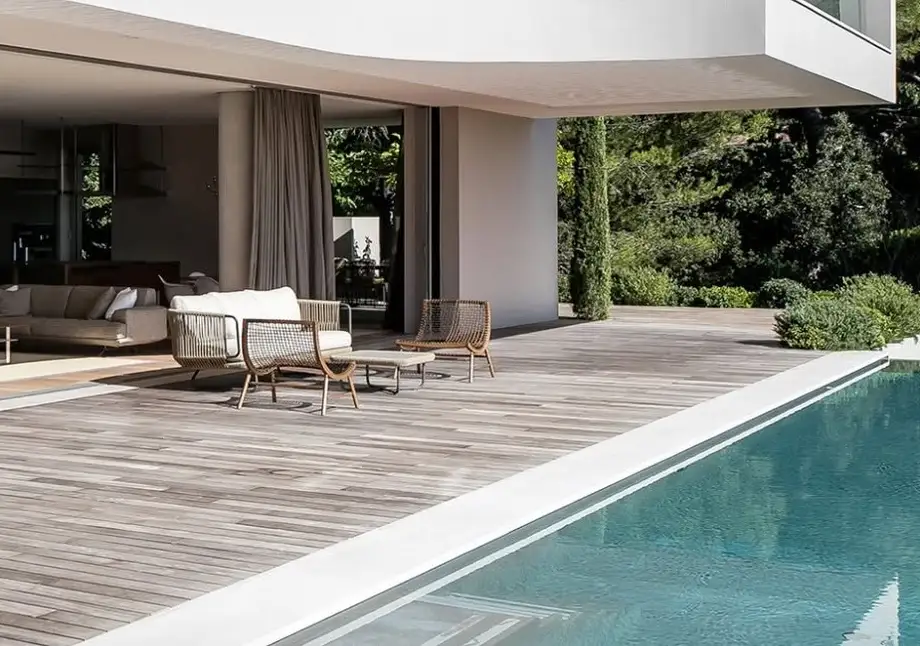 Saba Sitar Outdoor Armchair