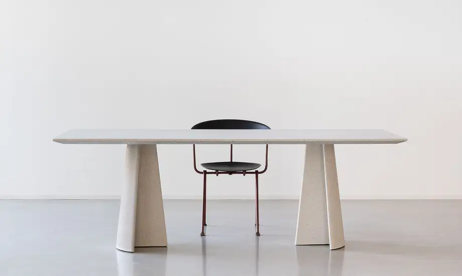 Magis Ancora Table