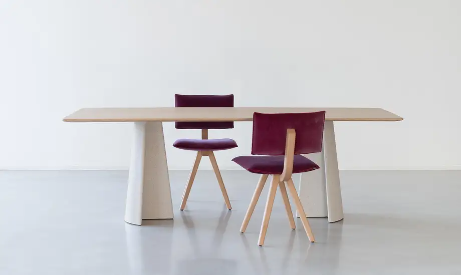 Magis Ancora Table