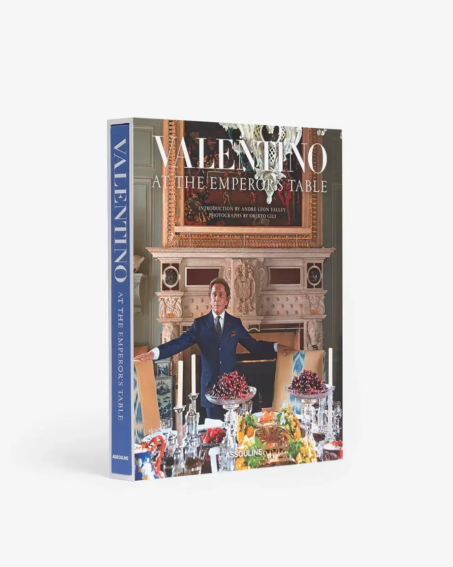 Assouline Valentino: At the Emperor's Table