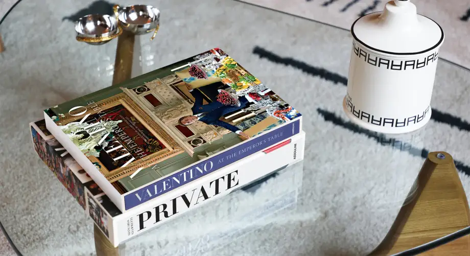 Assouline Valentino: At the Emperor's Table
