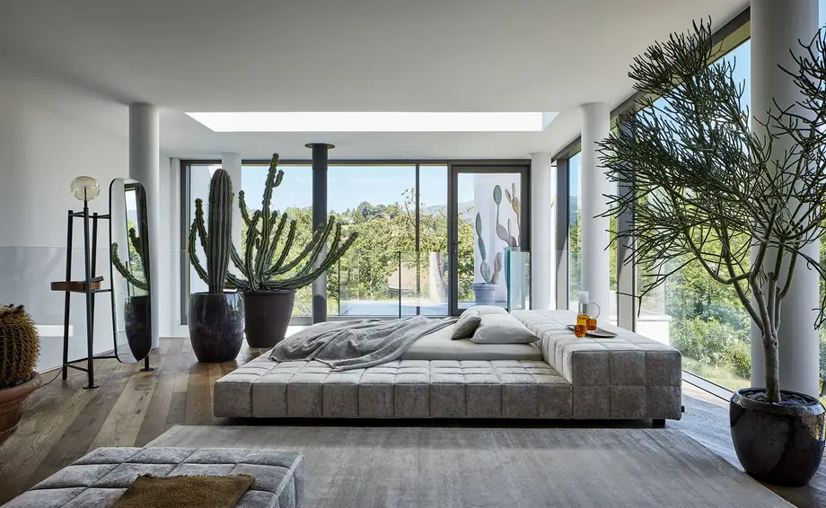 Bonaldo Squaring Bed