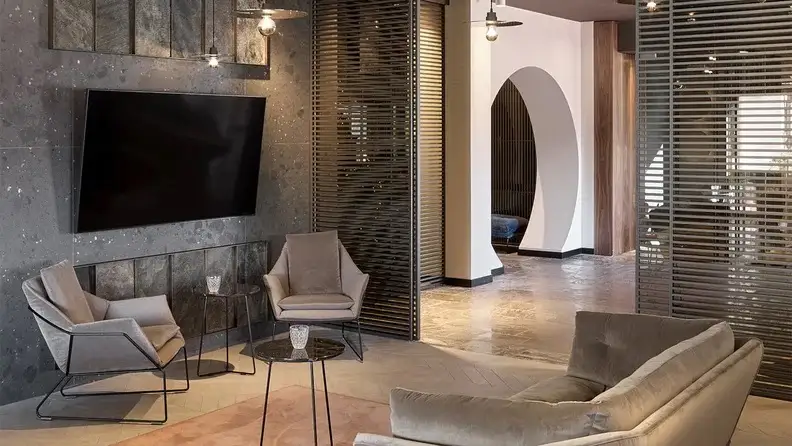 Saba New York Armchair