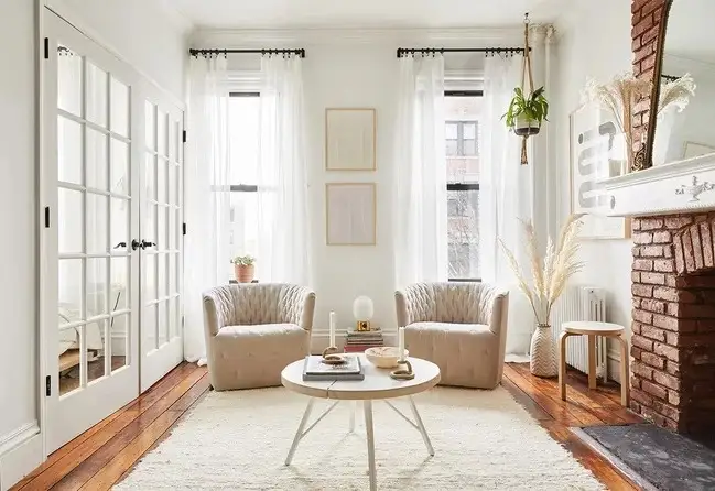 Saba Amelie Armchair 