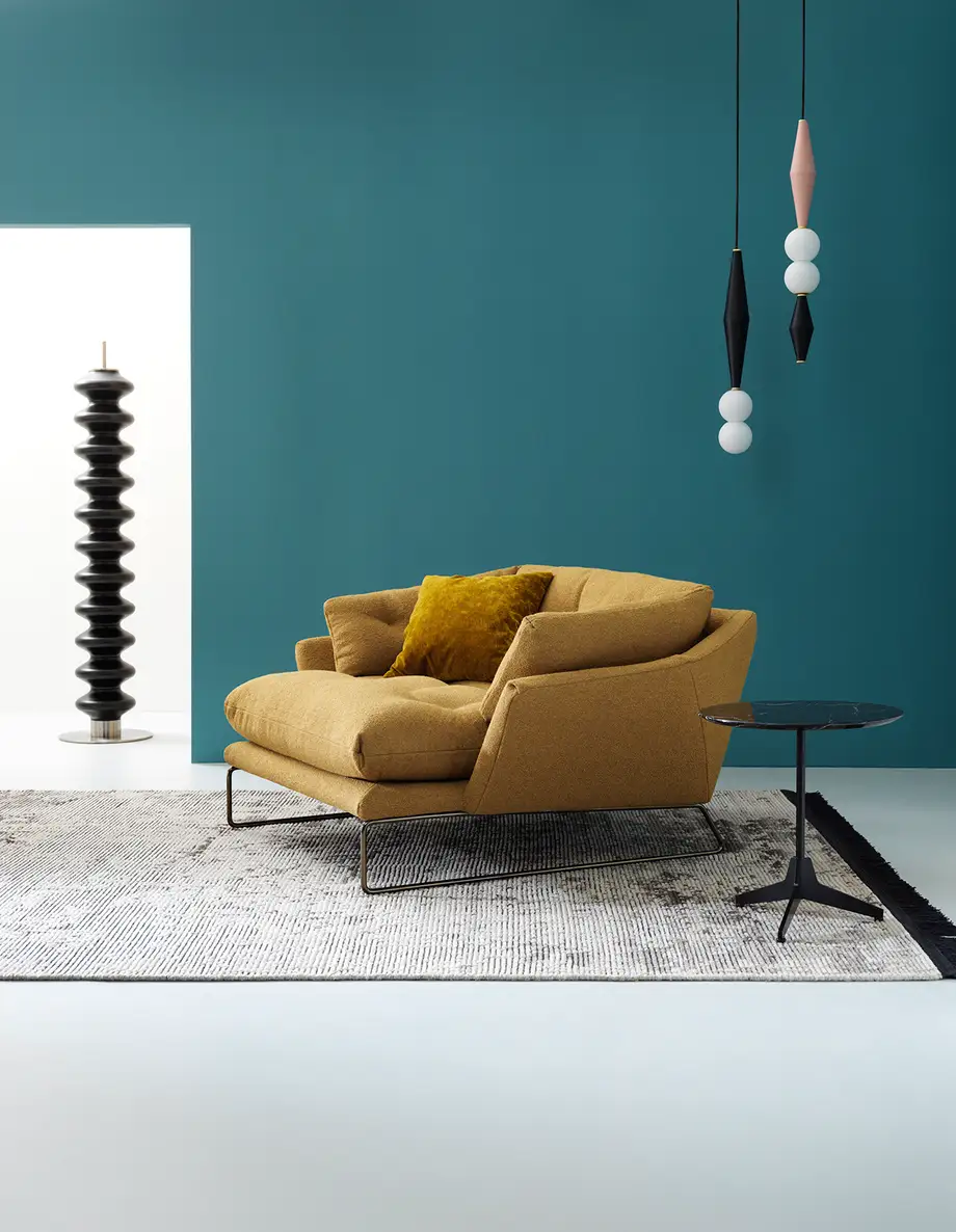 Saba New York Suite Sofa
