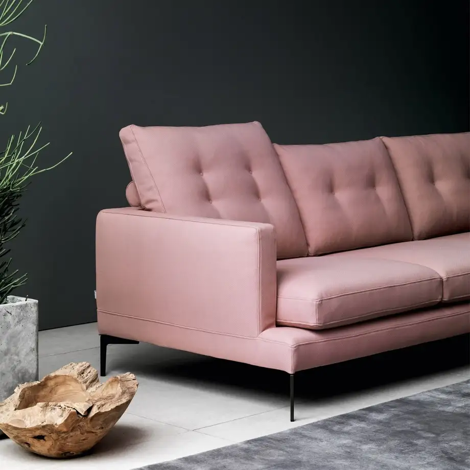 Saba Essentiel Sofa