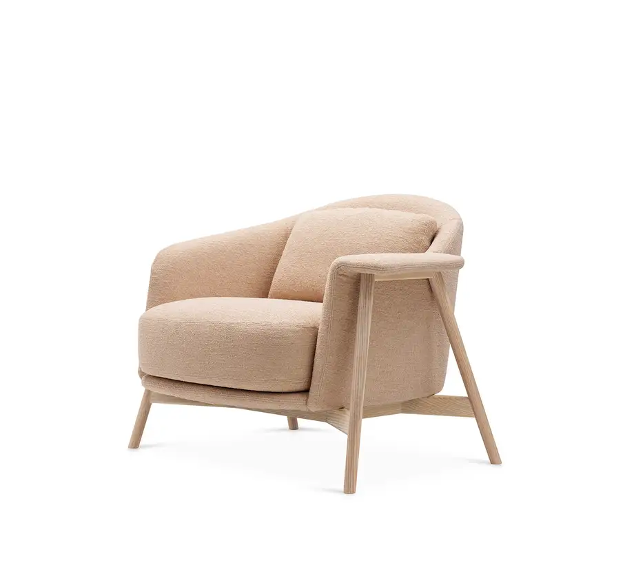 Saba Kepi Armchair