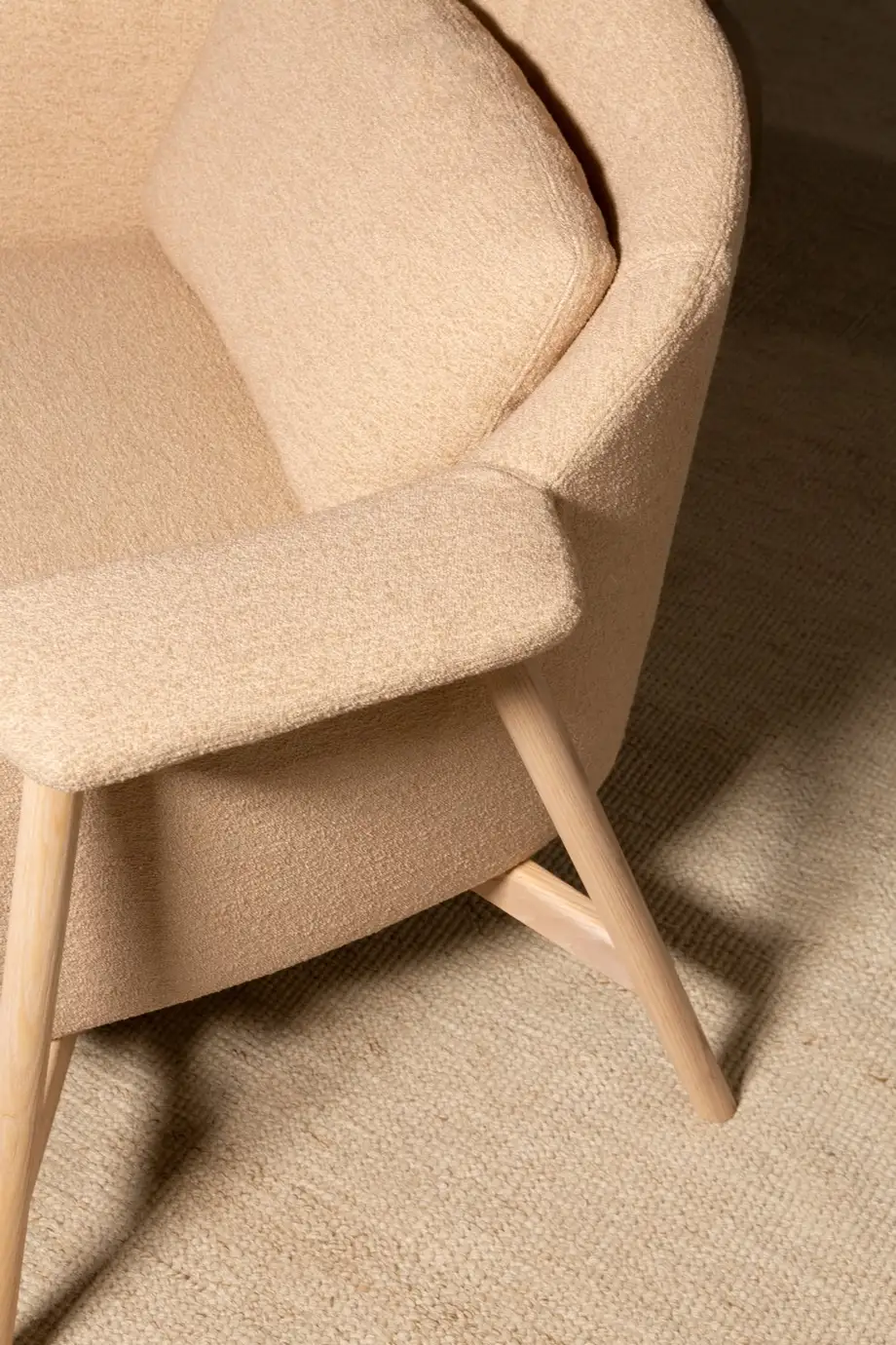 Saba Kepi Armchair