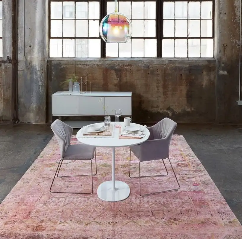 Saba New York Chair