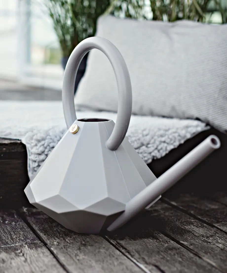Garden Glory Watering Can 8L