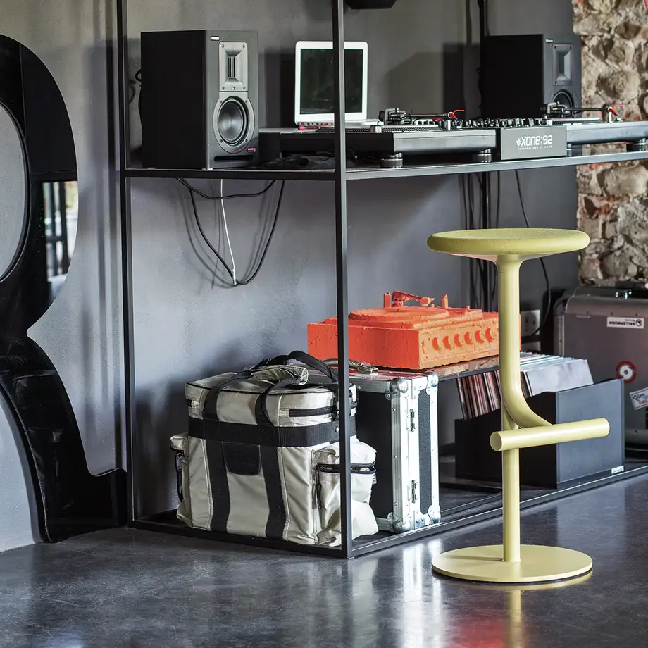 Magis Tibu Stool