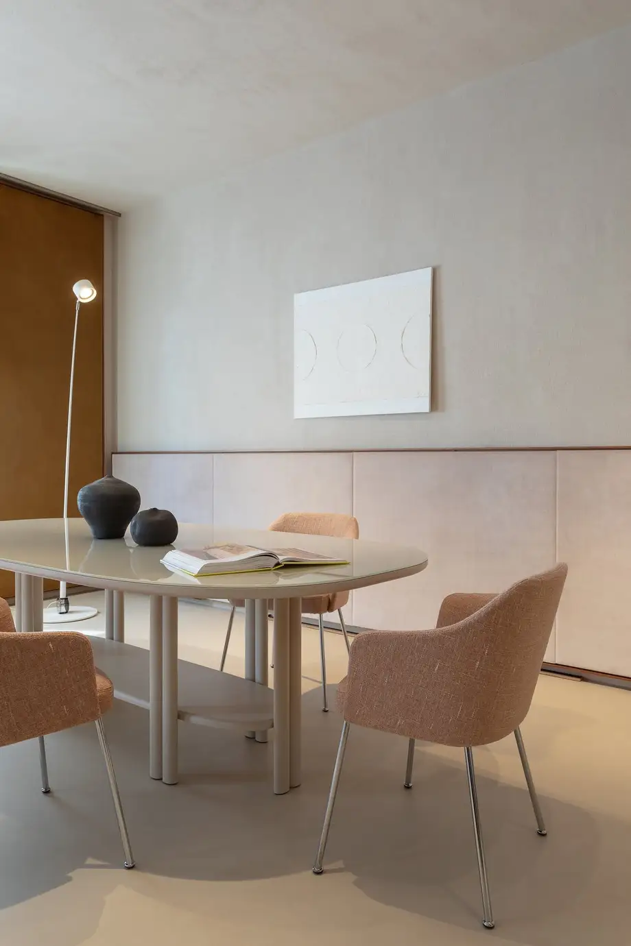 Saba Isabelle Chair