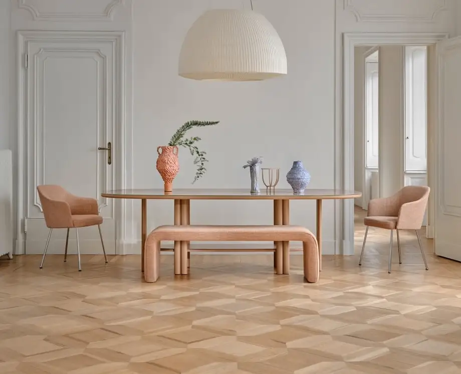 Saba Isabelle Chair